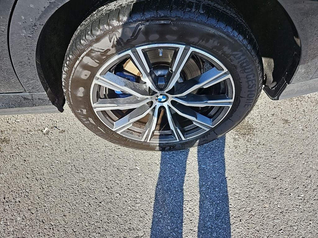 2022 BMW X6 xDrive40i