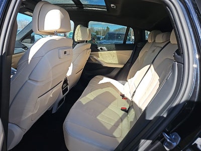 2022 BMW X6 xDrive40i