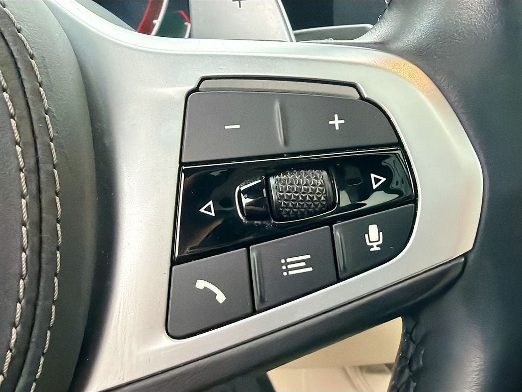 2022 BMW X6 xDrive40i