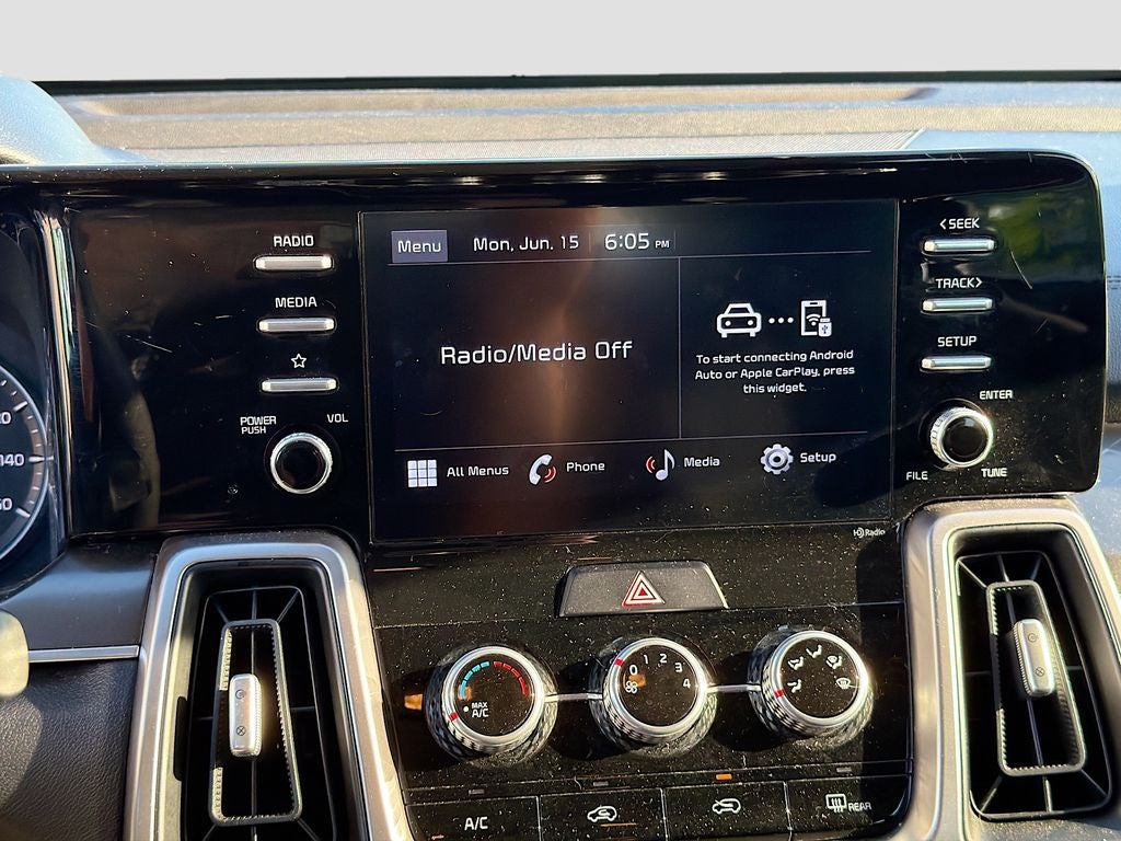 2022 Kia Sorento LX