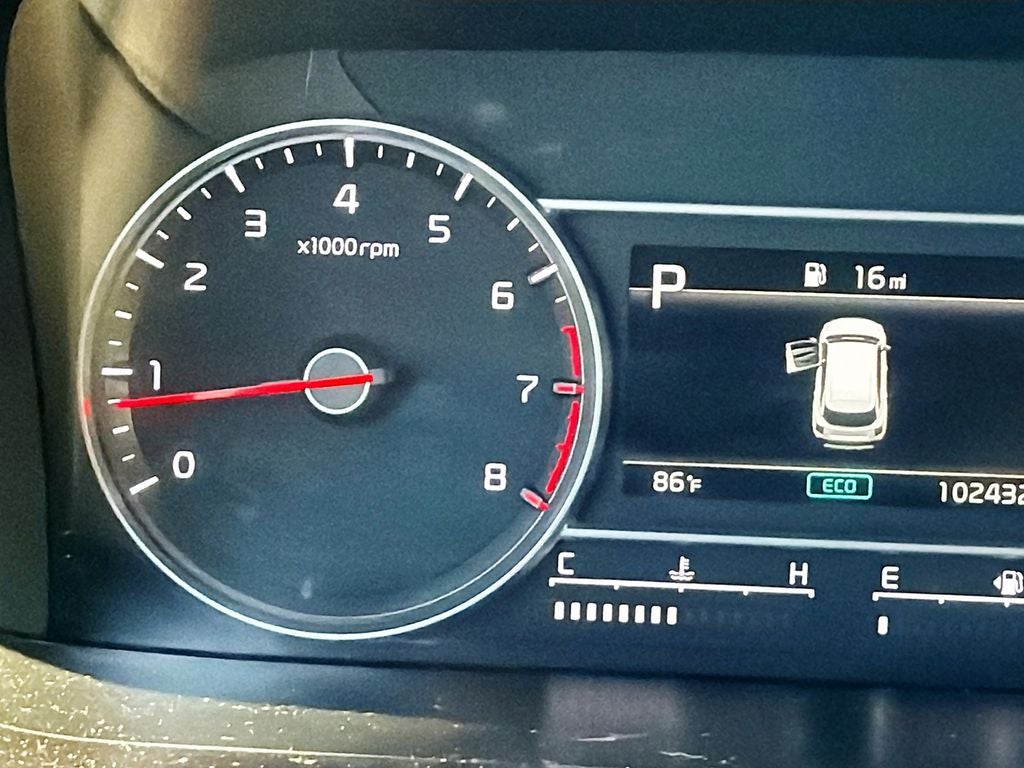 2022 Kia Sorento LX