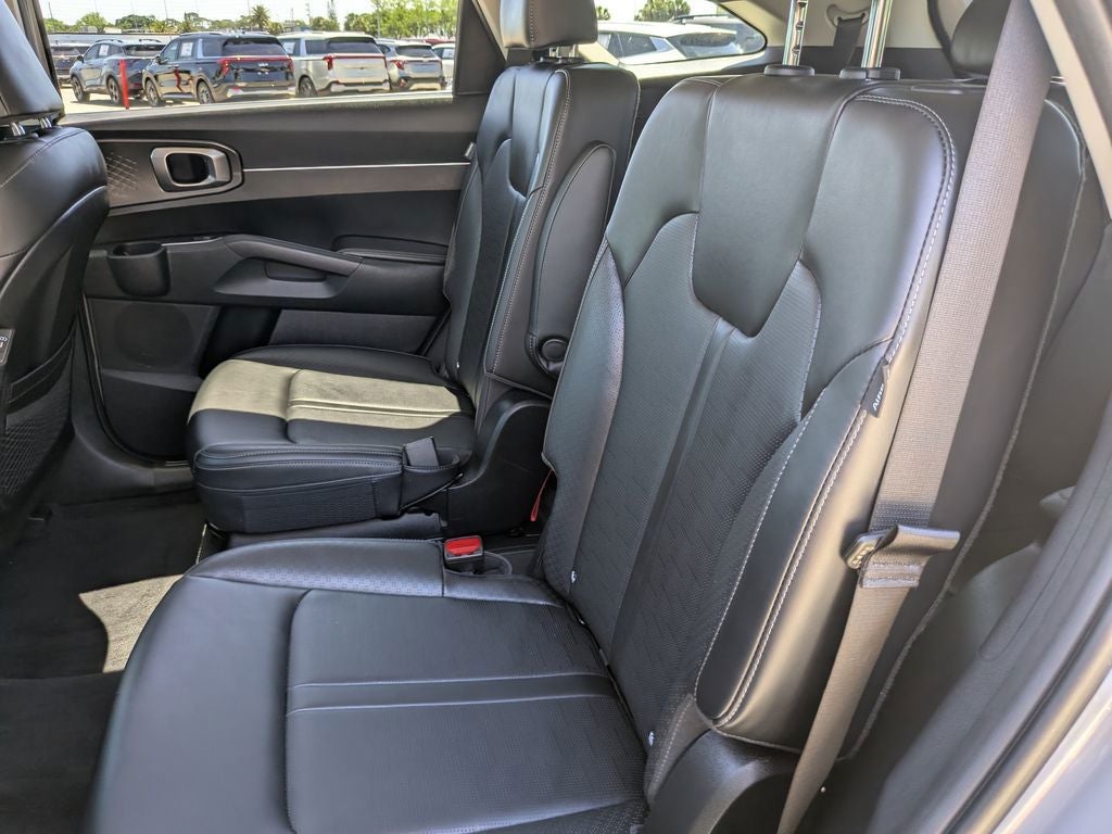 2025 Kia Sorento EX