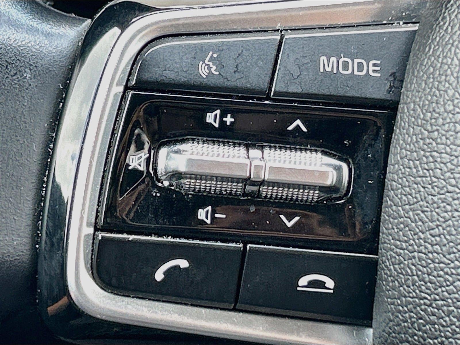 2022 Kia Sorento X-Line S