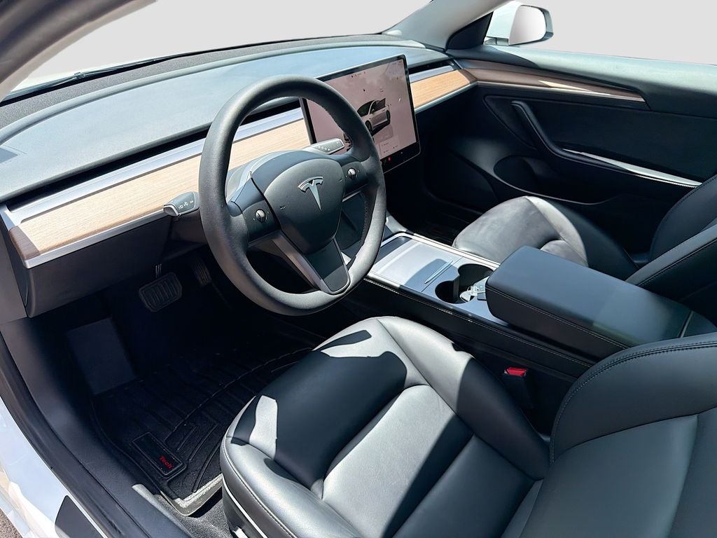2023 Tesla Model 3 Rear-Wheel Drive