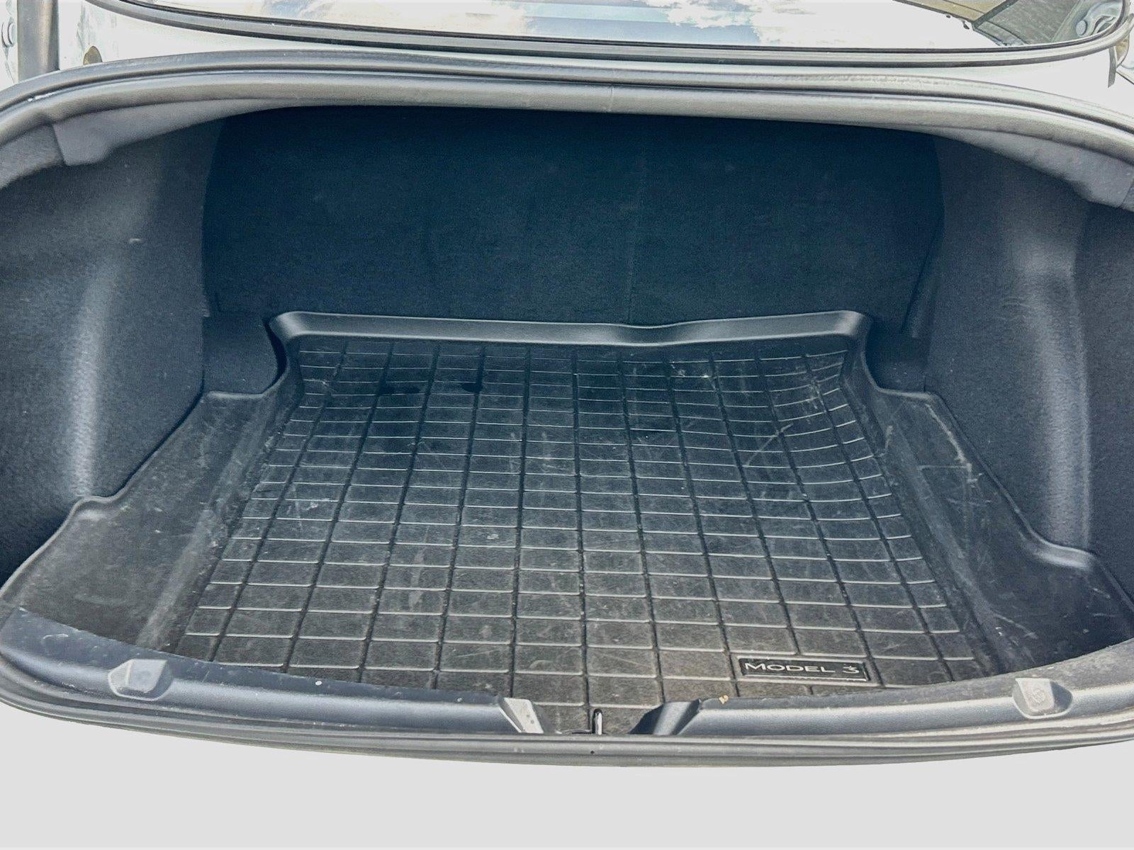 2021 Tesla Model 3 Standard Range Plus Rear-Wheel Drive