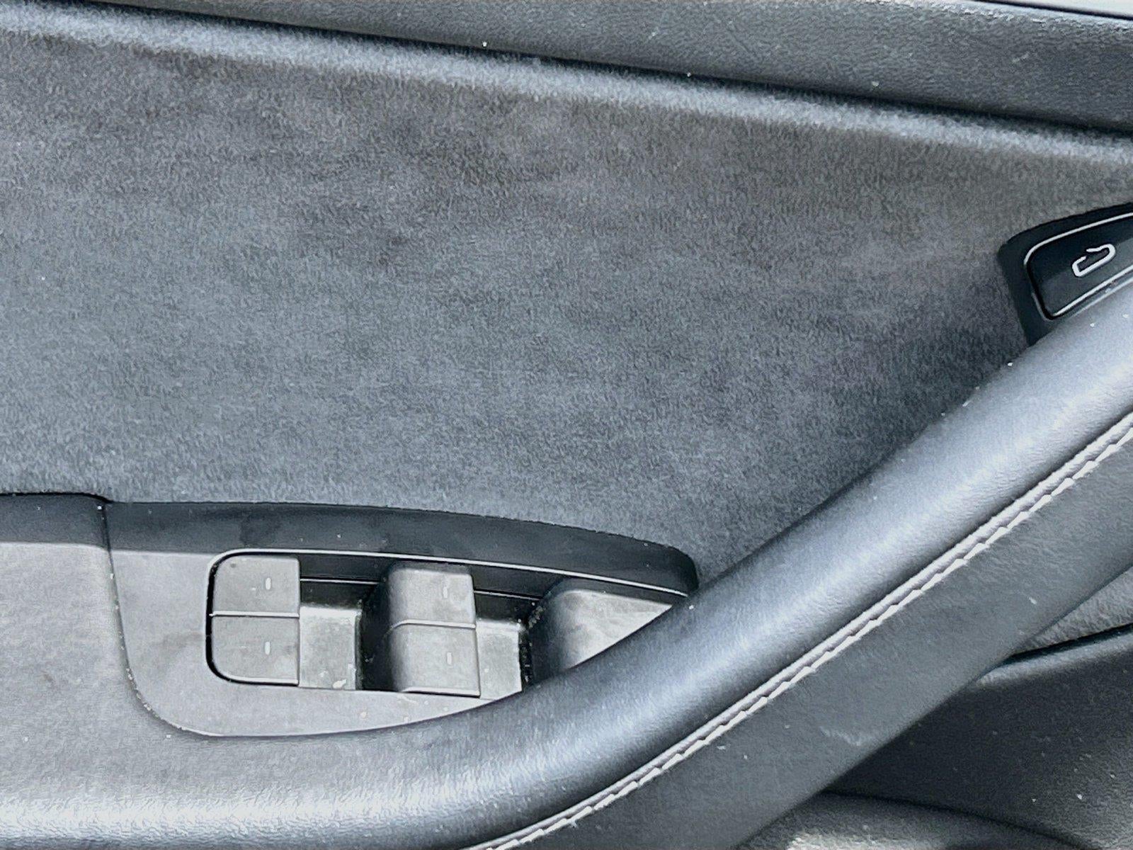 2021 Tesla Model 3 Standard Range Plus Rear-Wheel Drive