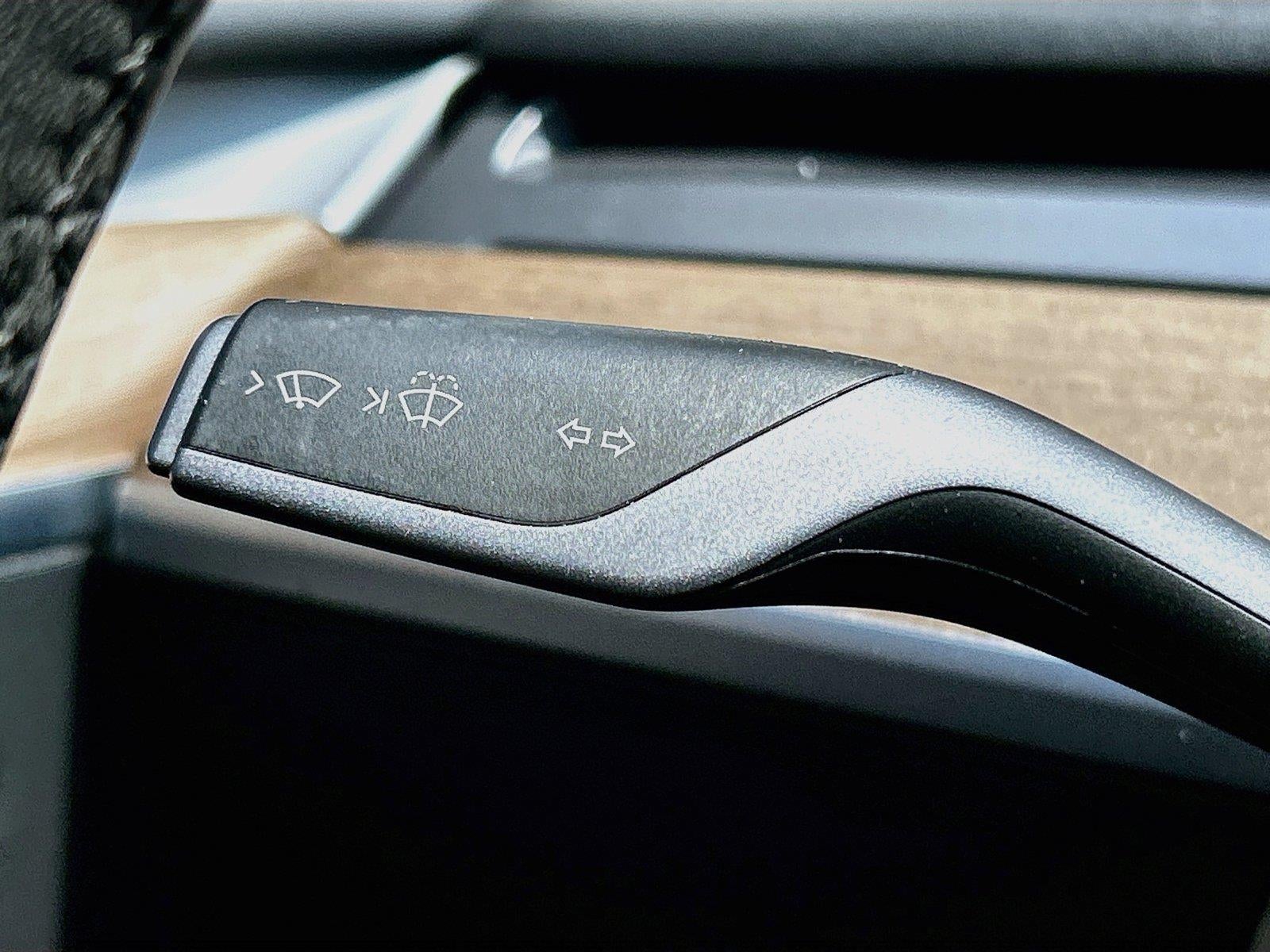 2021 Tesla Model 3 Standard Range Plus Rear-Wheel Drive