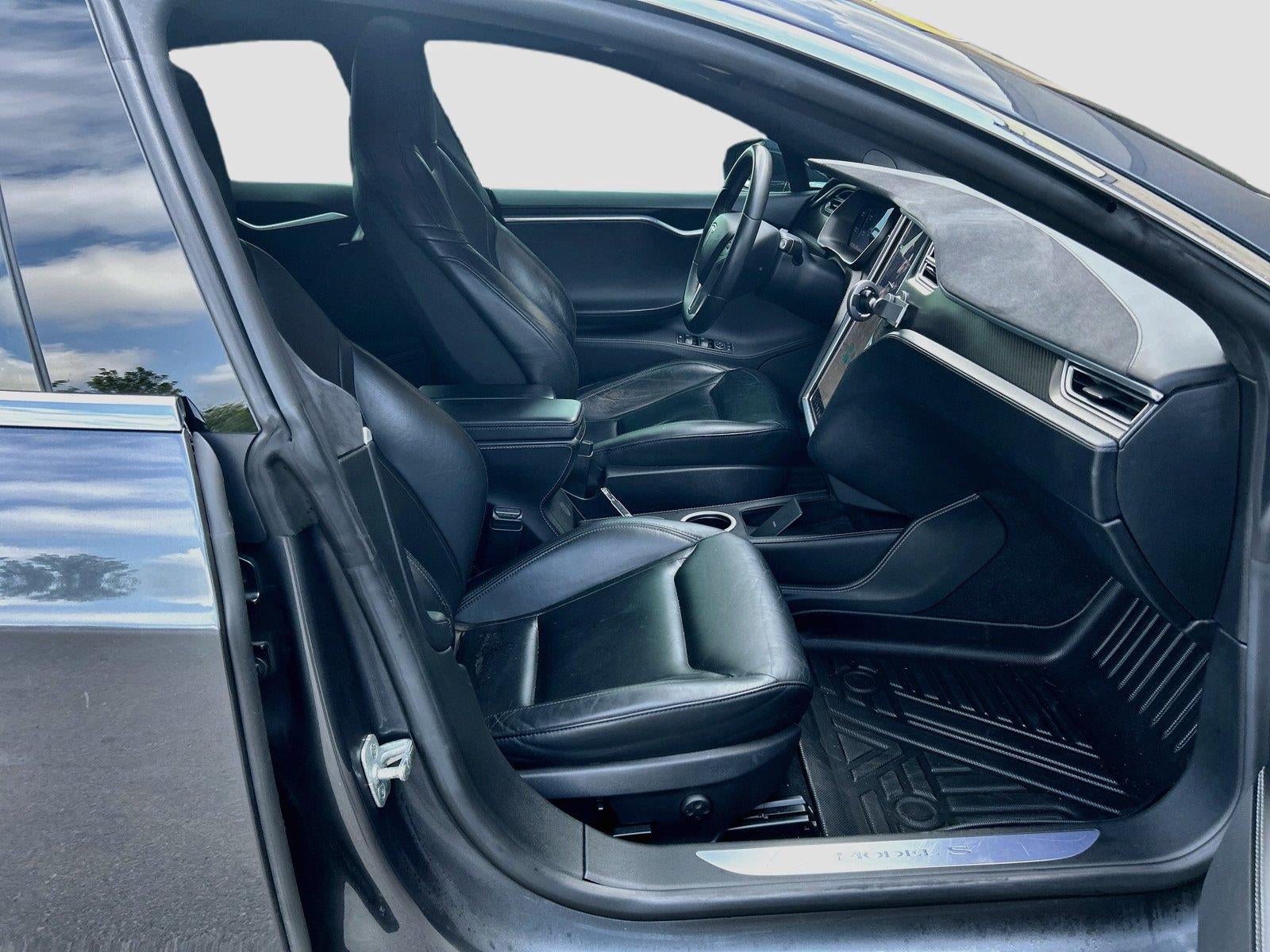 2015 Tesla Model S 85D