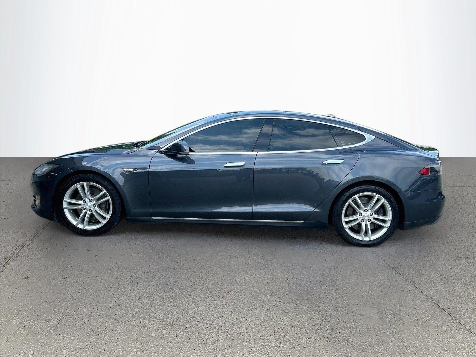 2015 Tesla Model S 85D