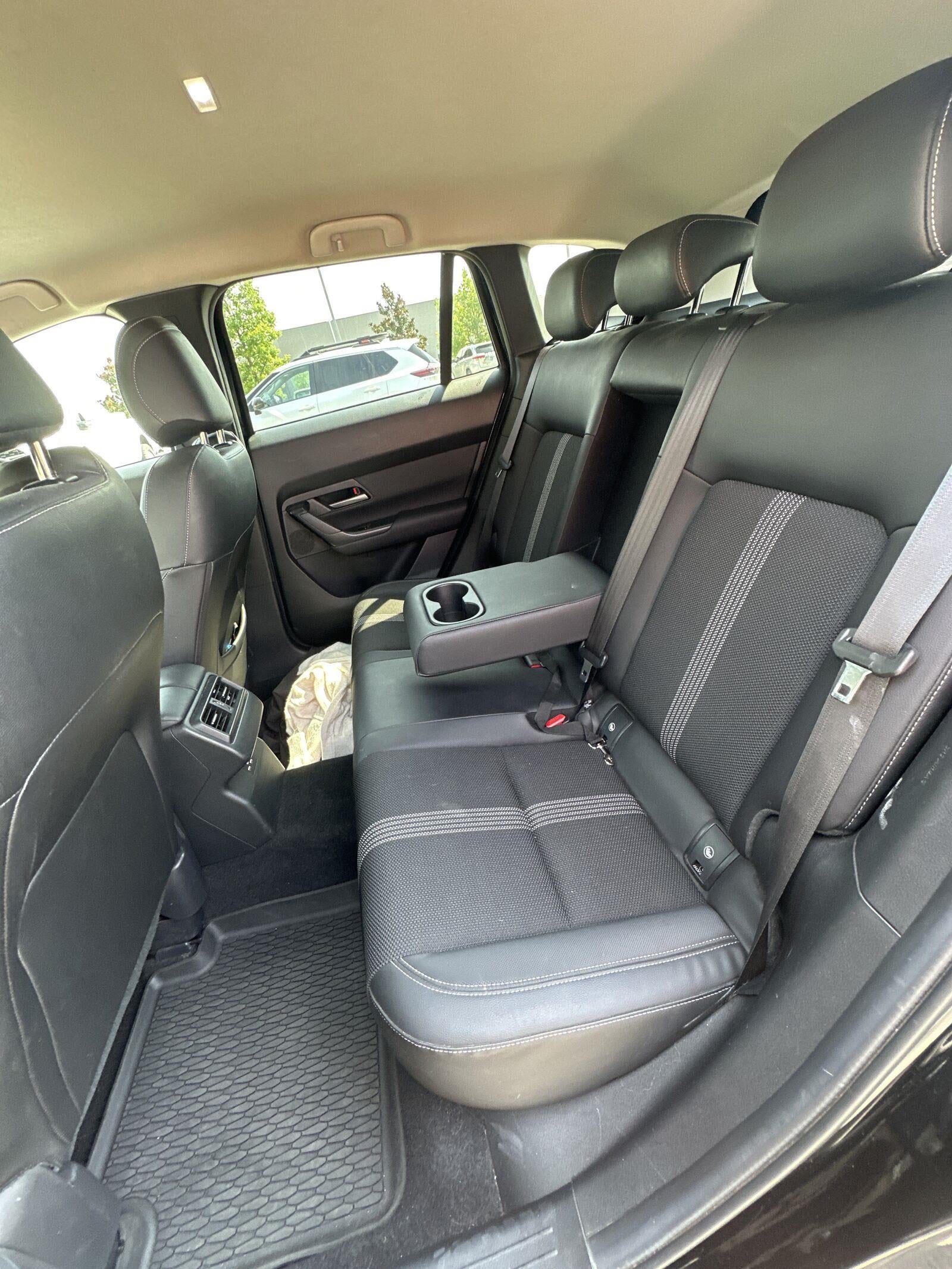 2024 Mazda Mazda CX-50 2.5 S Preferred Package