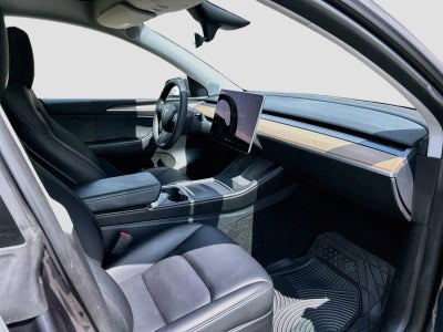 2023 Tesla Model Y Performance Dual Motor All-Wheel Drive