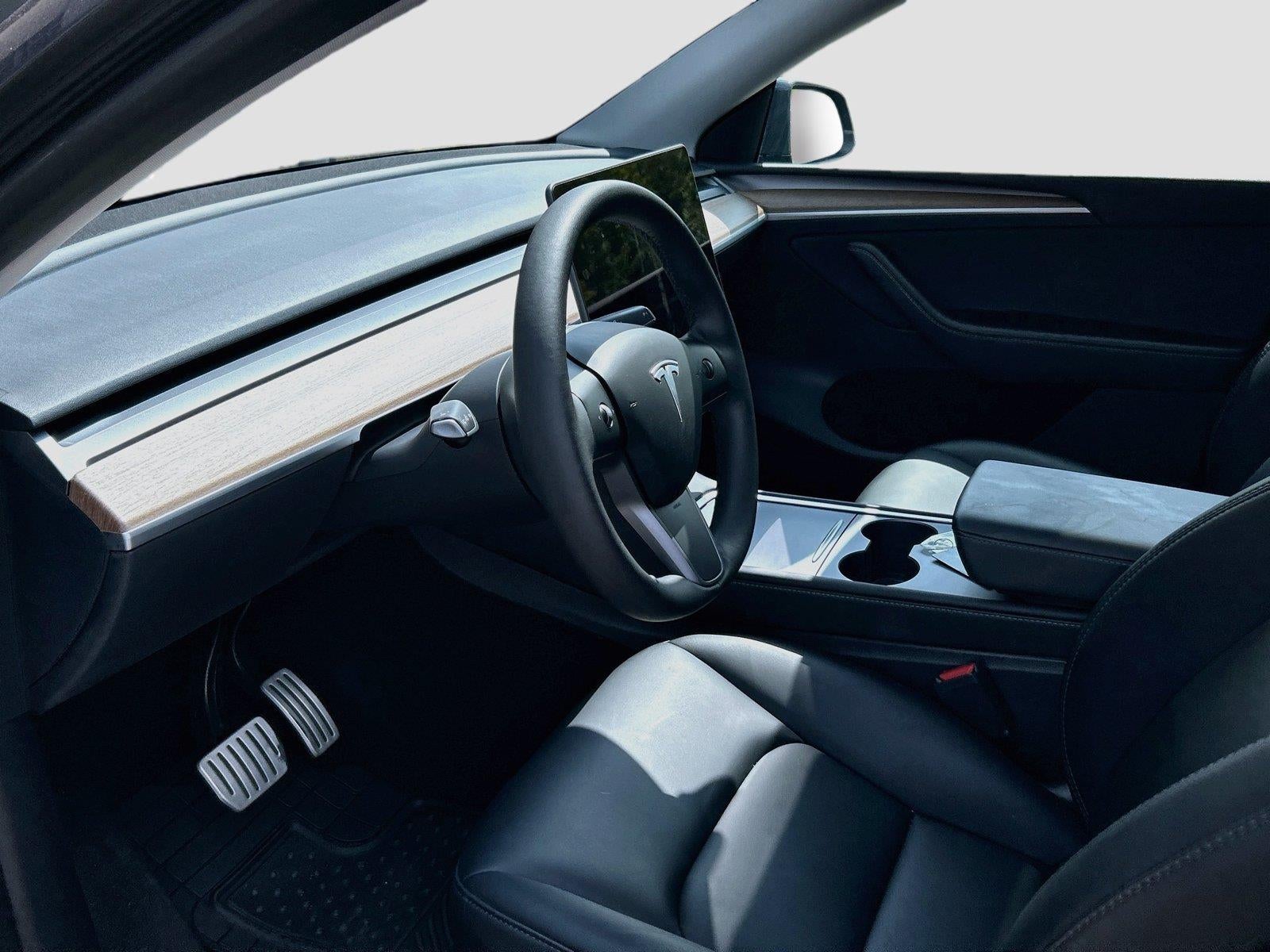2023 Tesla Model Y Performance Dual Motor All-Wheel Drive