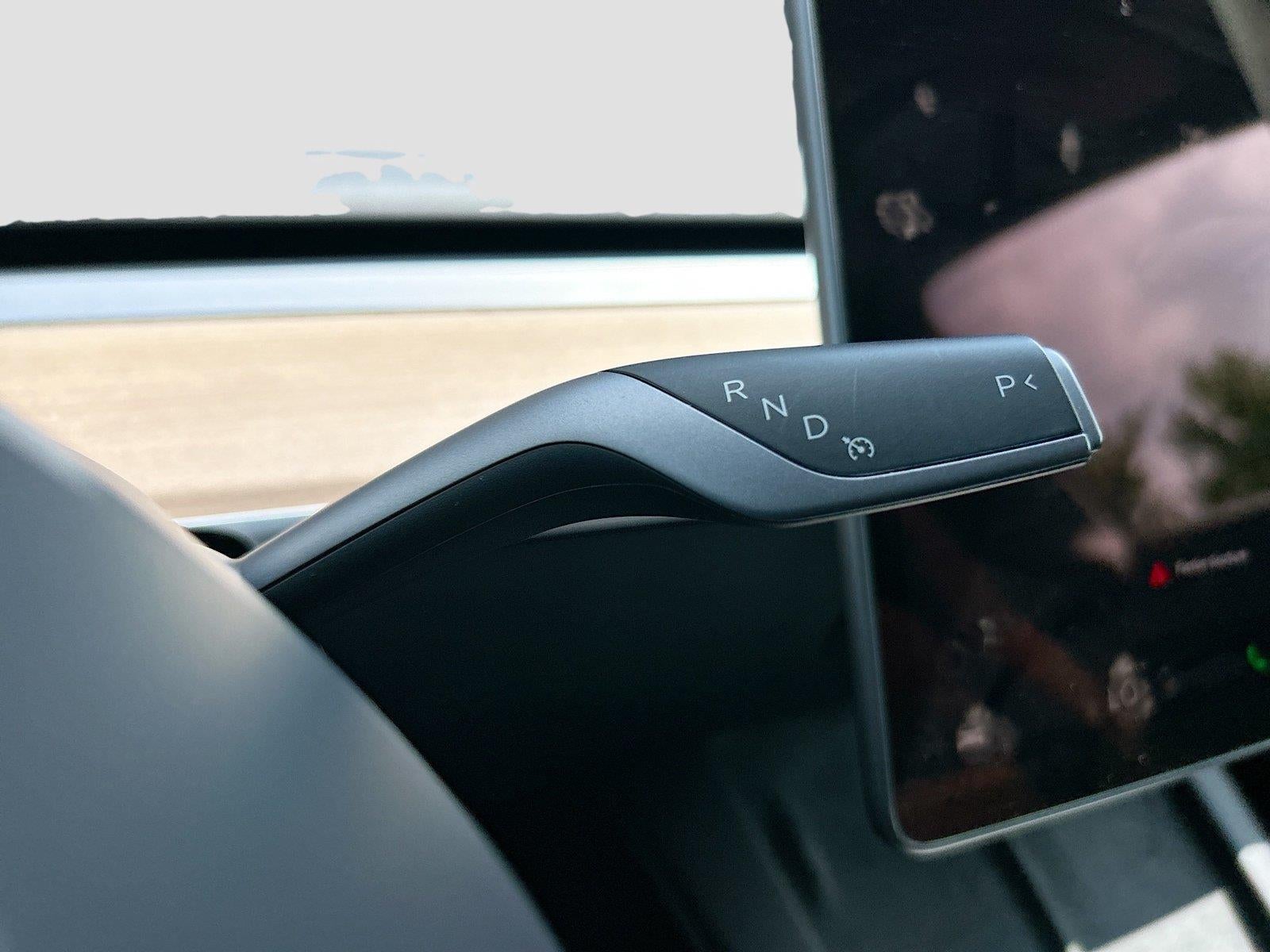 2023 Tesla Model Y Performance Dual Motor All-Wheel Drive