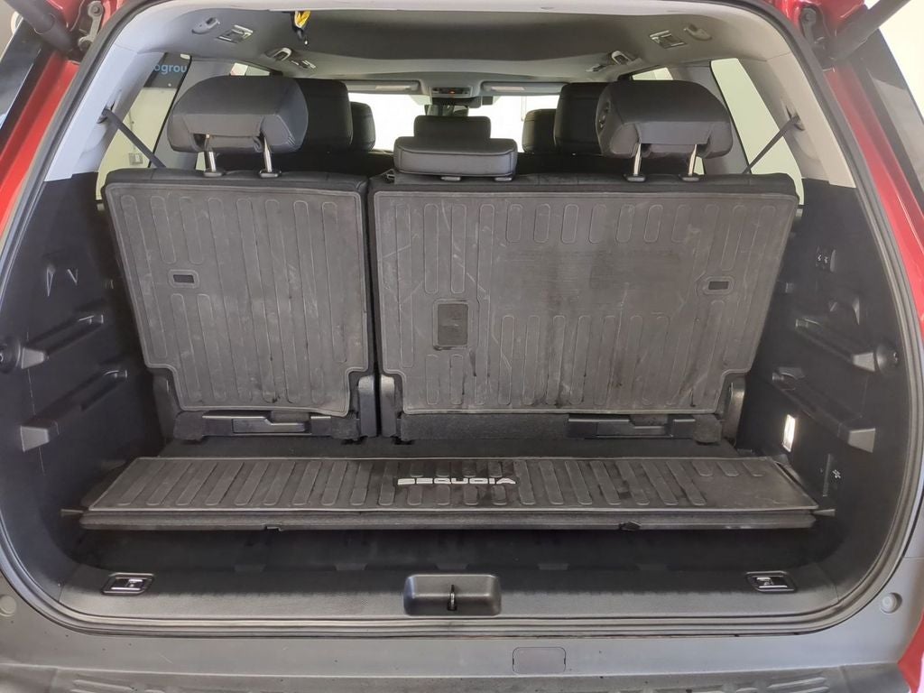 2023 Toyota Sequoia SR5