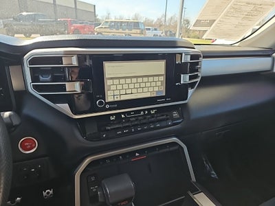 2023 Toyota Sequoia SR5