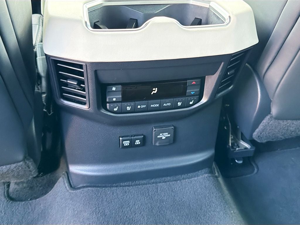 2024 Toyota Sequoia Capstone