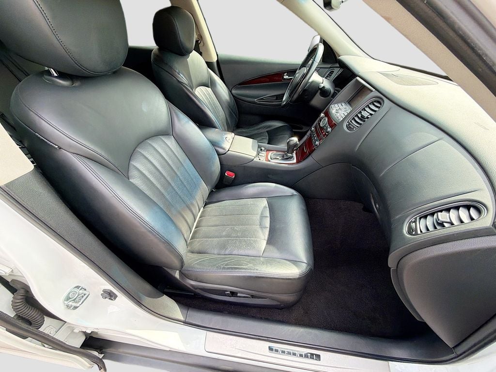 2017 INFINITI QX50 Base