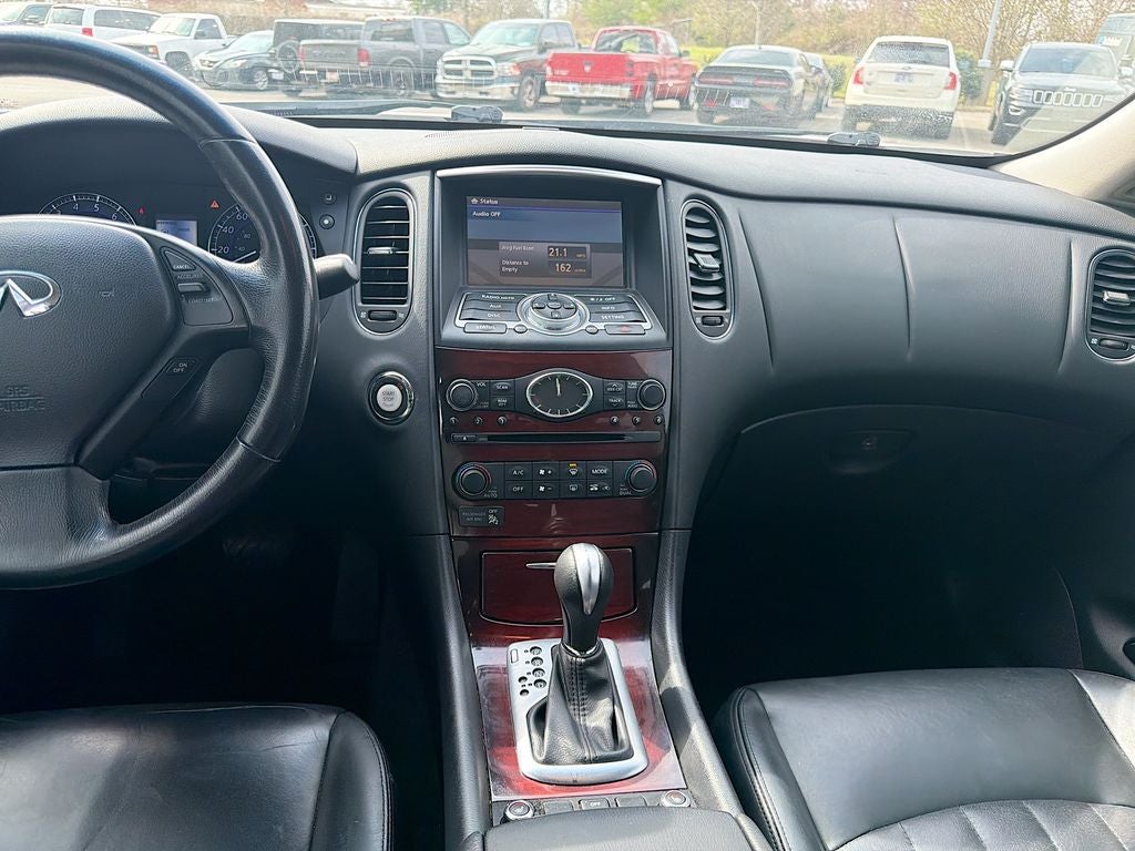 2017 INFINITI QX50 Base