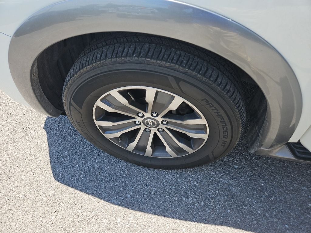 2017 Nissan Armada SL