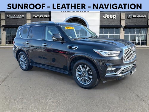 2023 INFINITI QX80 LUXE