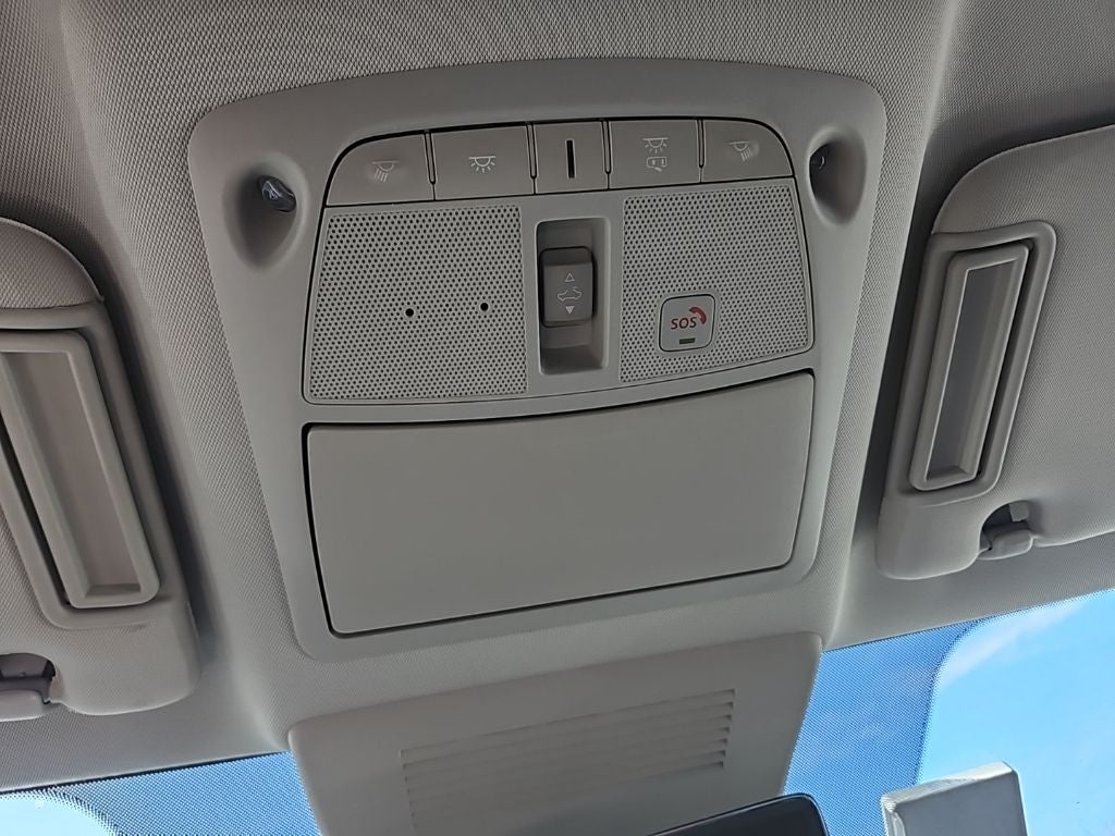 2023 INFINITI QX80 LUXE