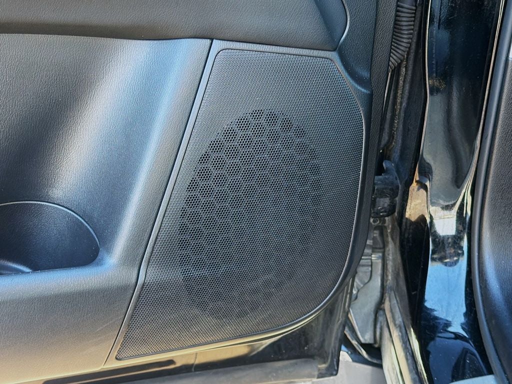 2023 INFINITI QX80 LUXE