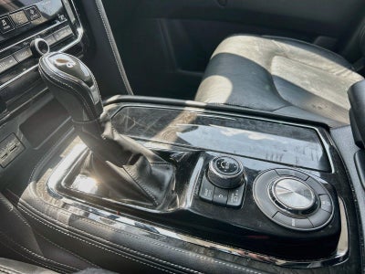 2021 INFINITI QX80 LUXE