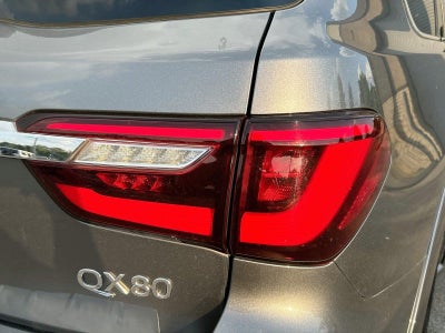 2018 INFINITI QX80 Base