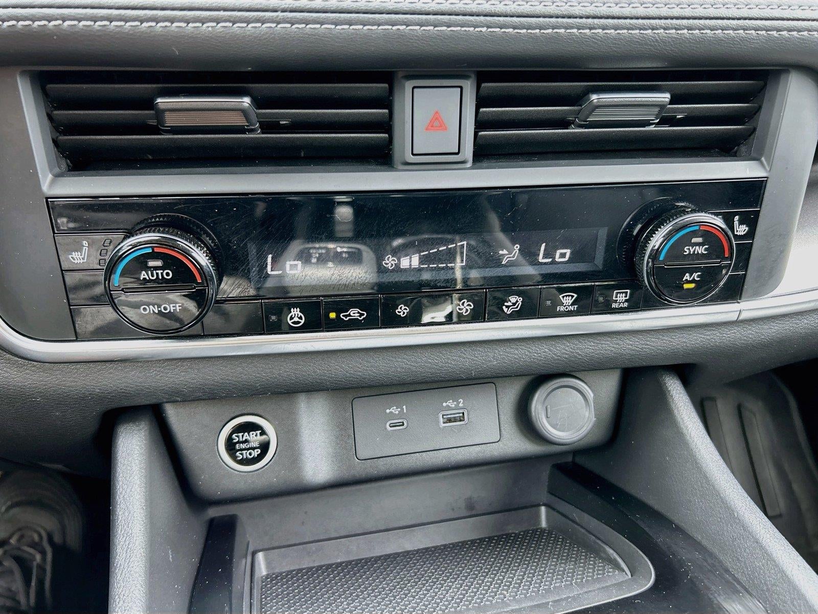2023 Nissan Rogue SV FWD