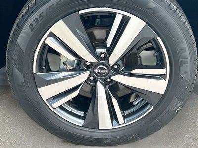 2023 Nissan Rogue SL FWD