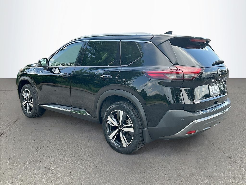 2023 Nissan Rogue SL FWD