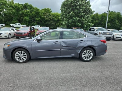 2015 Lexus ES 300h 300h