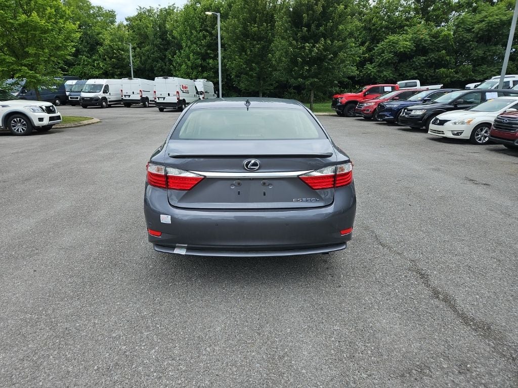 2015 Lexus ES 300h 300h