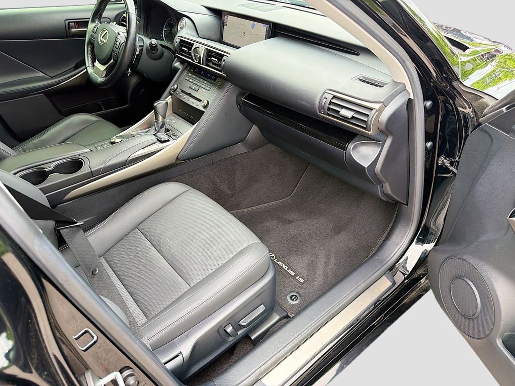 2020 Lexus IS 300 300