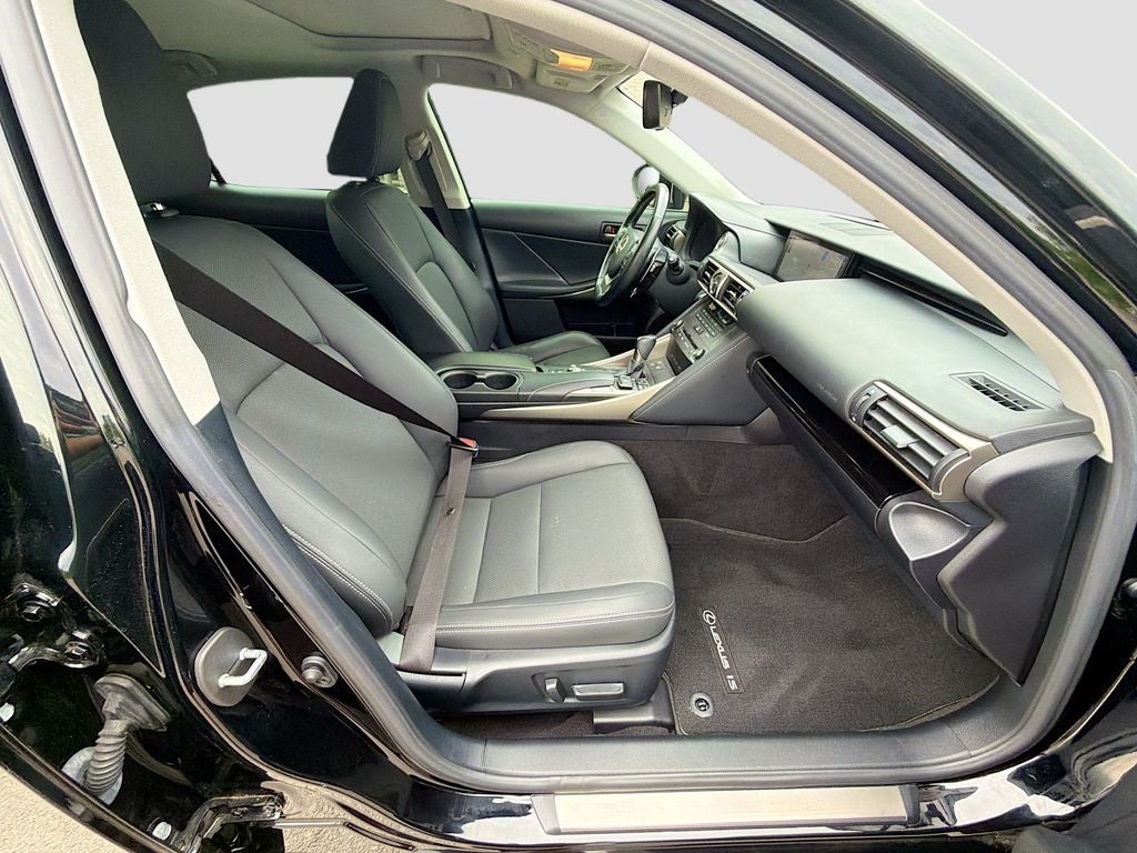 2020 Lexus IS 300 300