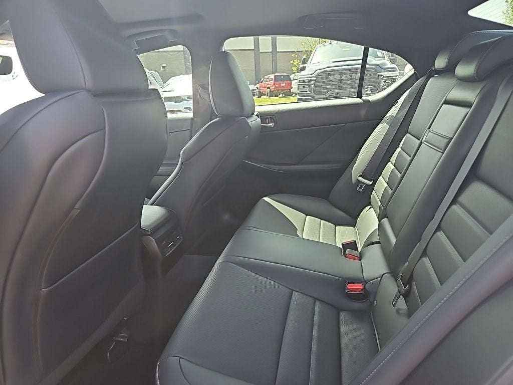 2022 Lexus IS 350 F SPORT