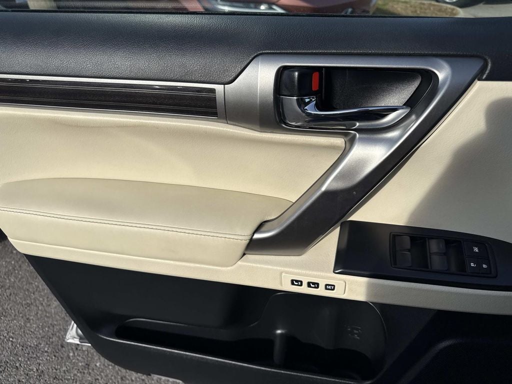 2023 Lexus GX 460 Premium