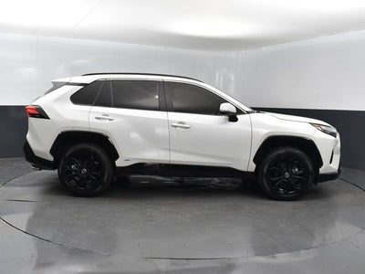 2023 Toyota RAV4 Hybrid SE