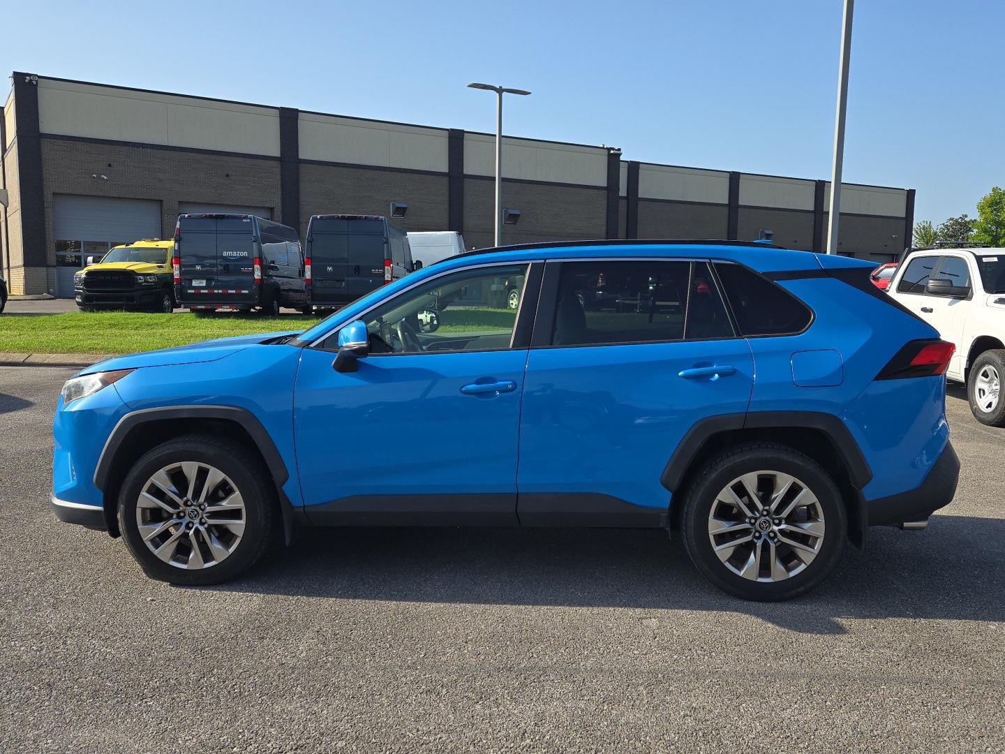 2019 Toyota RAV4 XLE Premium