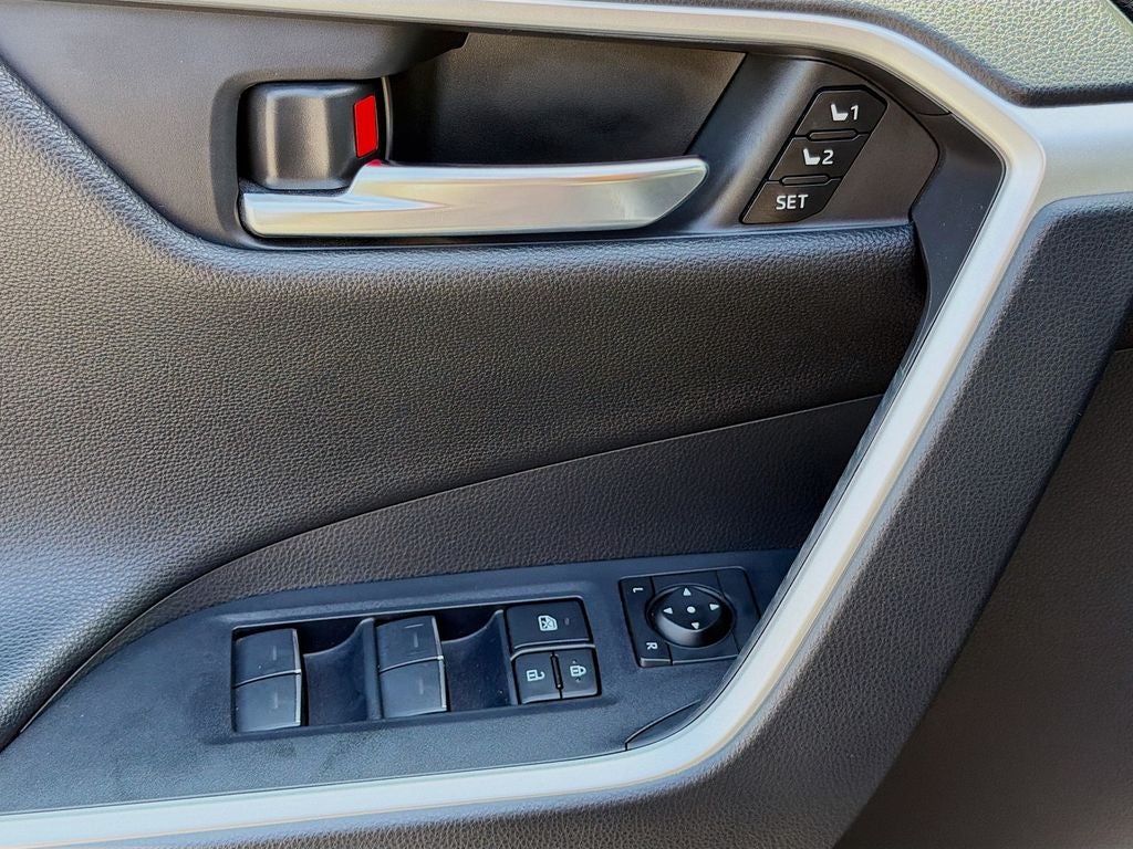 2023 Toyota RAV4 Limited