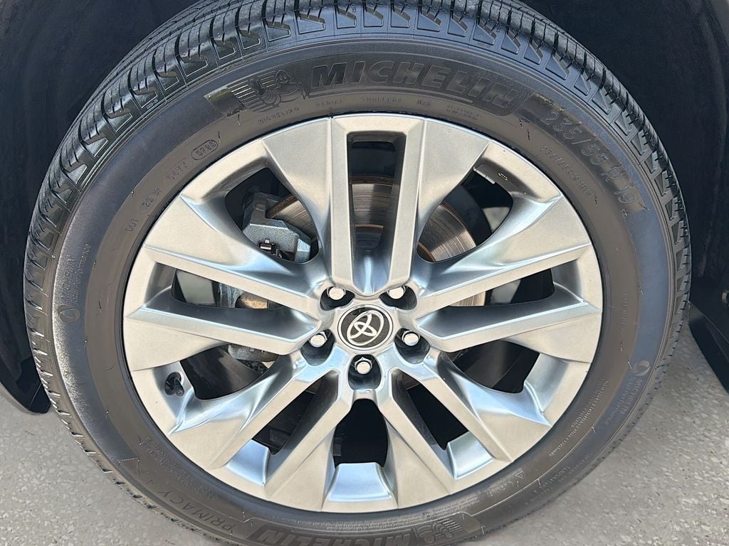 2023 Toyota RAV4 Limited