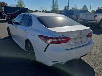 2018 Toyota Camry SE