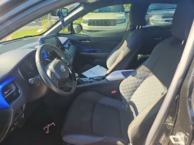 2021 Toyota C-HR XLE