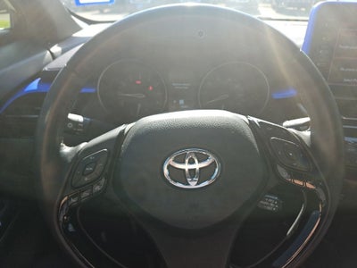 2021 Toyota C-HR XLE