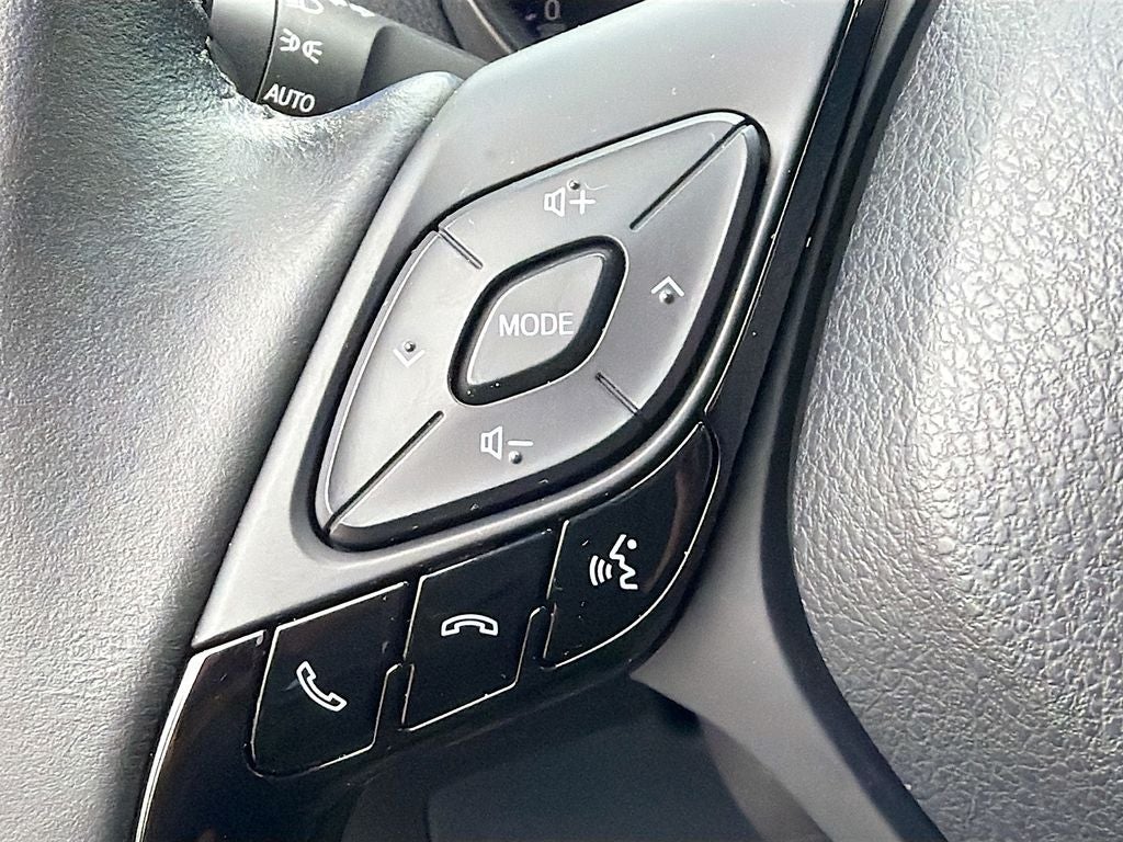 2021 Toyota C-HR XLE