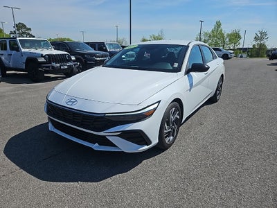 2025 Hyundai Elantra SEL Sport