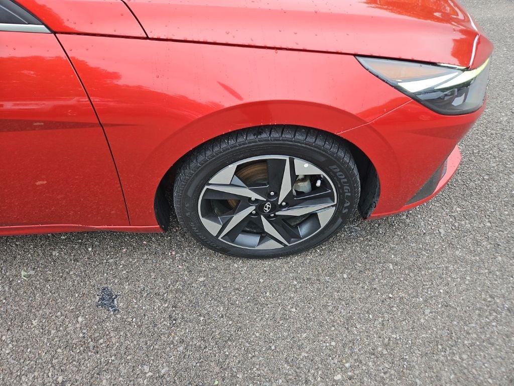 2022 Hyundai Elantra Limited