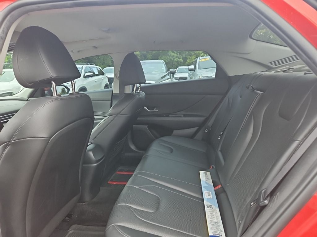 2022 Hyundai Elantra Limited