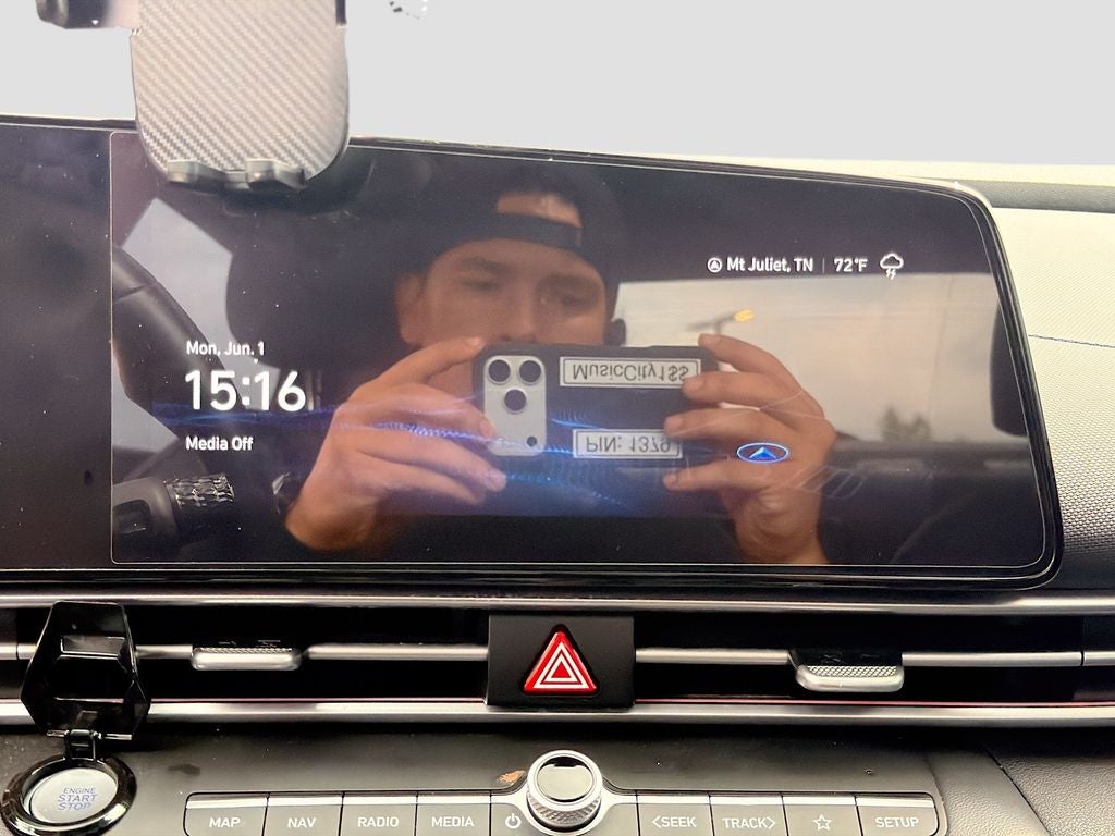 2022 Hyundai Elantra Limited