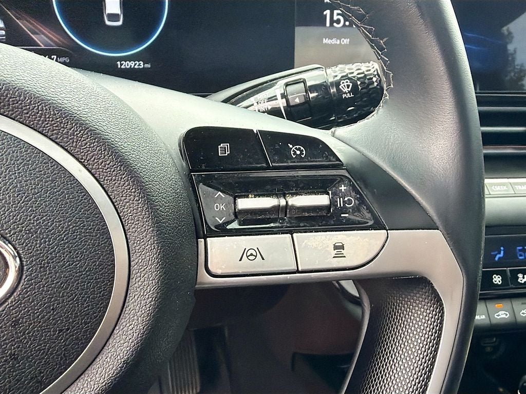 2022 Hyundai Elantra Limited